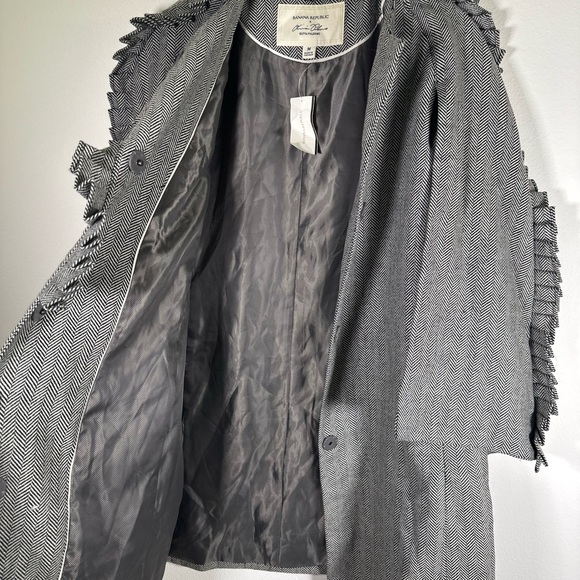 NWT Banana Republic X Olivia Palermo Herringbone Ruffle Cape Coat dark academia - Picture 5 of 10